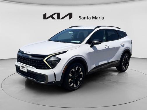 Glacial White Pearl 2023 Kia Sportage X-Line