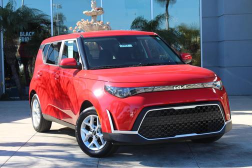 2024 Kia Soul LX