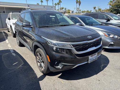 2021 Kia Seltos S