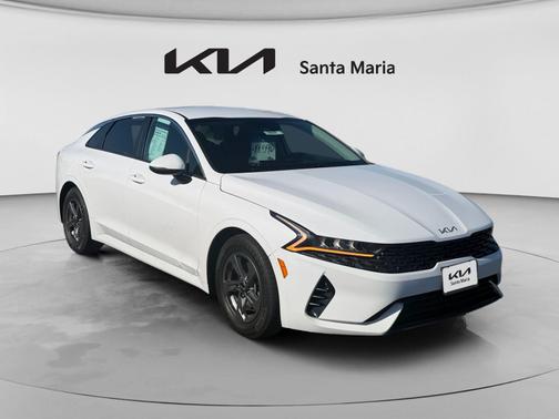 Glacial White Pearl 2022 Kia K5 LX