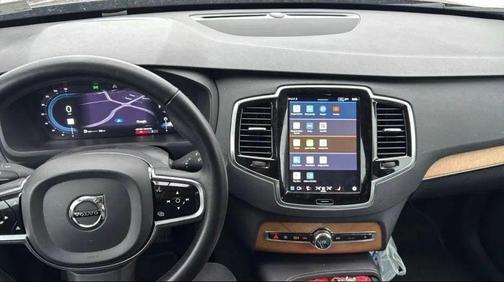 2023 Volvo XC90 B6 Plus 7-Seater