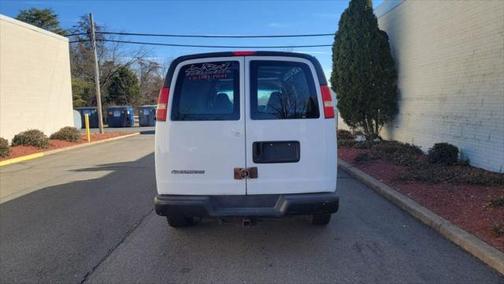 2007 Chevrolet Express 2500 Base