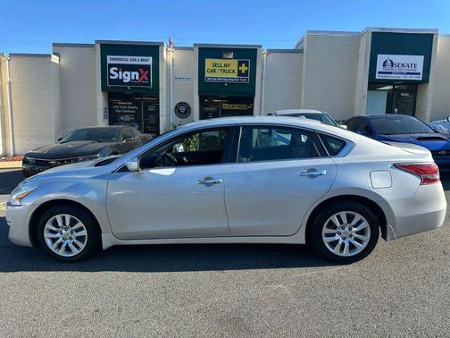2015 Nissan Altima 2.5 S