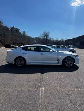 2018 Kia Stinger Sedan 4D