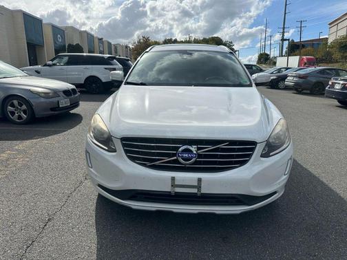 2016 Volvo XC60 T5 Premier