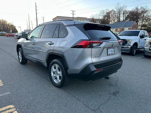 2019 Toyota RAV4 Hybrid LE