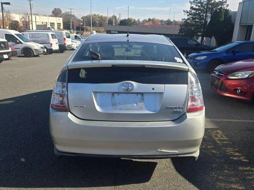 2004 Toyota Prius Base