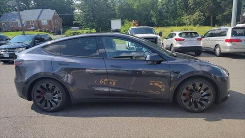 2024 Tesla Model Y Performance Dual Motor All-Wheel Drive