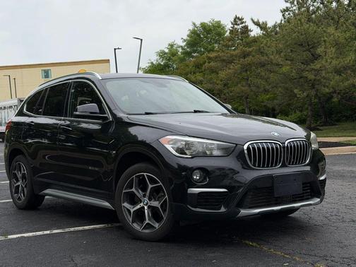 Black 2018 BMW X1 xDrive28i