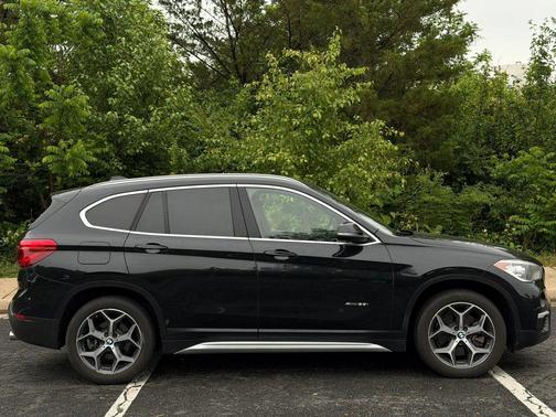 Black 2018 BMW X1 xDrive28i