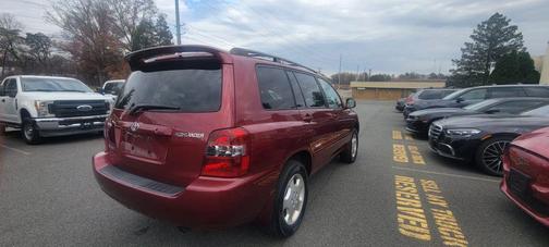 2007 Toyota Highlander Base