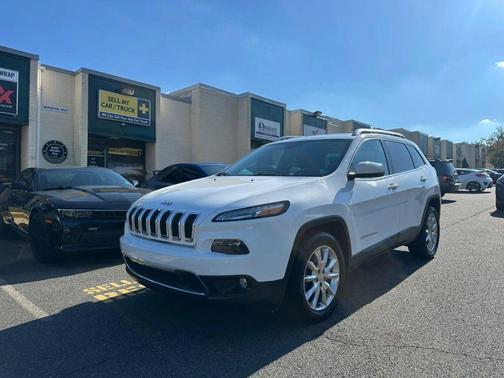 2015 Jeep Cherokee Sport