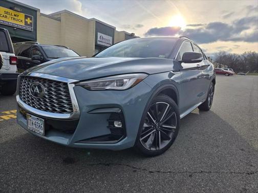 2023 INFINITI QX55 LUXE