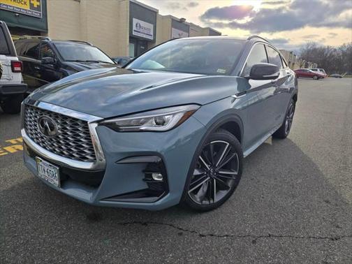 2023 INFINITI QX55 LUXE