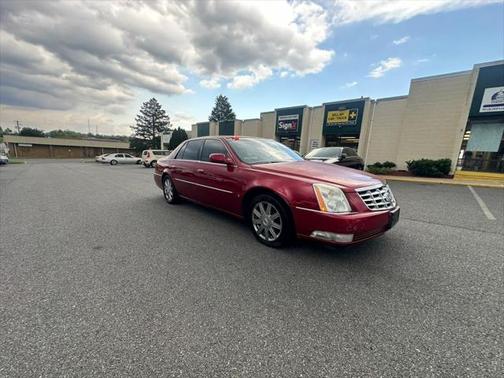 2008 Cadillac DTS Base