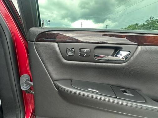 2008 Cadillac DTS Base