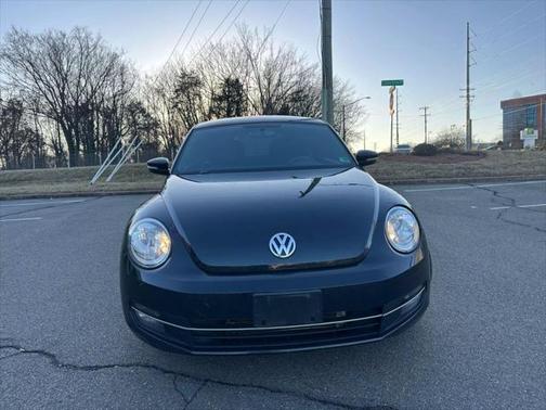 2012 Volkswagen Beetle Base