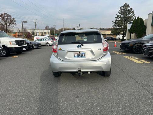 2012 Toyota Prius c Two