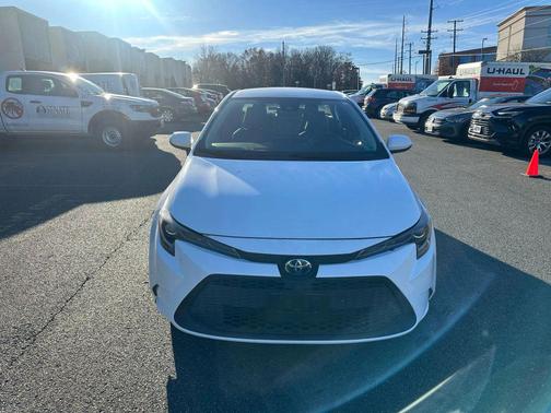 2022 Toyota Corolla Hybrid SE