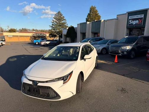 2022 Toyota Corolla Hybrid SE