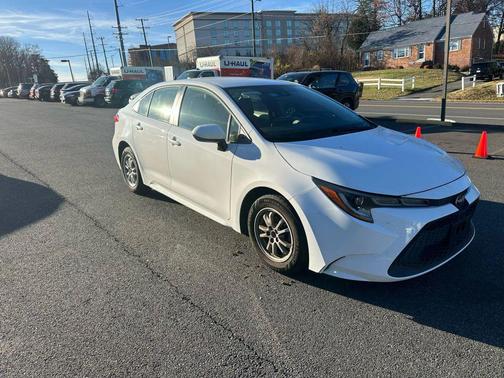 2022 Toyota Corolla Hybrid SE