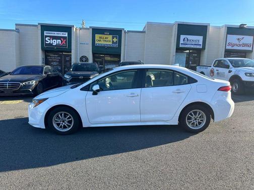 2022 Toyota Corolla Hybrid SE