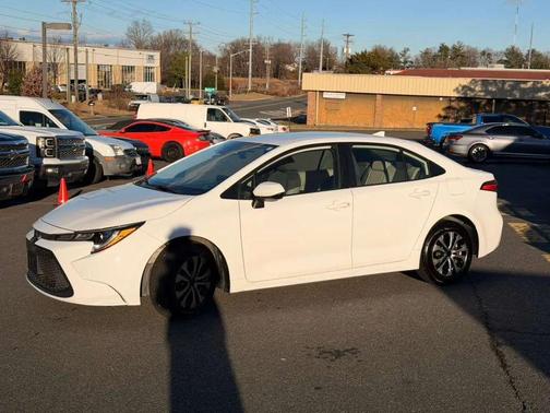 2022 Toyota Corolla Hybrid SE