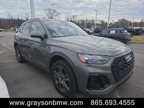 2025 Audi Q5 45 S line quattro Premium