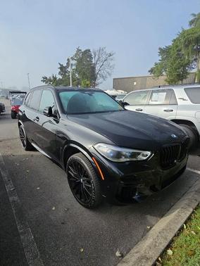 2023 BMW X5 M50i