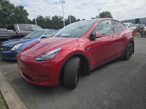 2023 Tesla Model Y Long Range