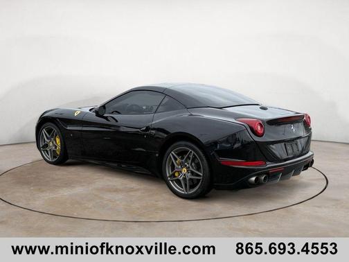 2016 Ferrari California T