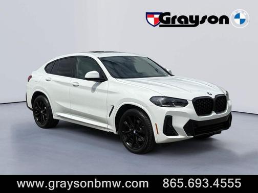 2023 BMW X4 xDrive30i