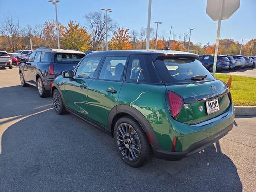 2026 MINI Hardtop Cooper