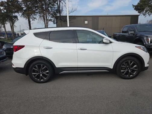 2018 Hyundai Santa Fe Sport 2.0L Turbo Ultimate