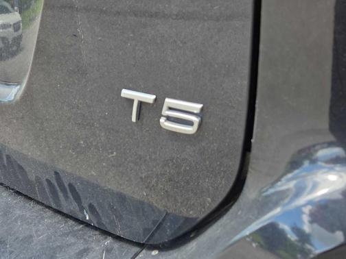 2015 Volvo XC60 T5 Drive-E Premier