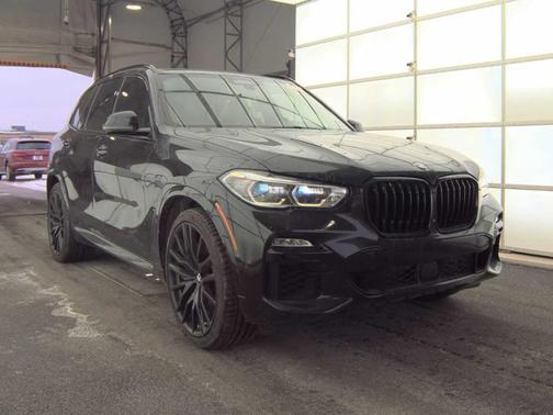 2020 BMW X5 M50i