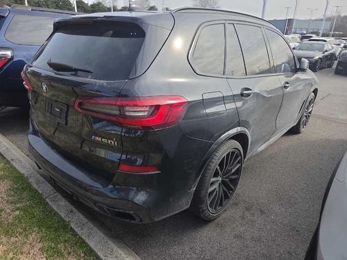 2020 BMW X5 M50i
