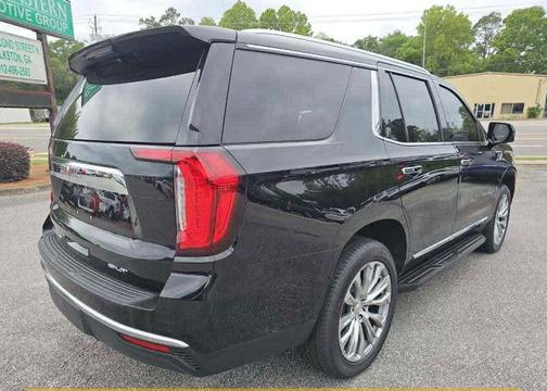 Onyx Black 2022 GMC Yukon SLT
