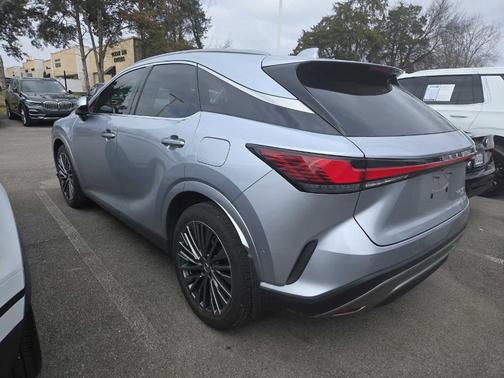 2025 Lexus RX 450h+ Luxury