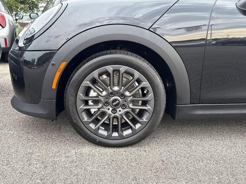 2026 MINI Hardtop Cooper