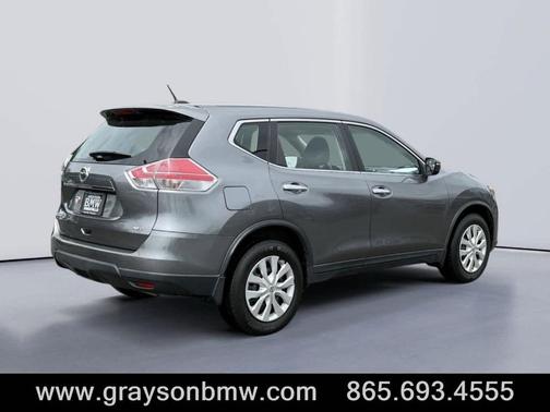 2015 Nissan Rogue S