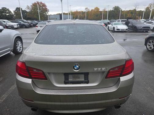 2011 BMW 535 i