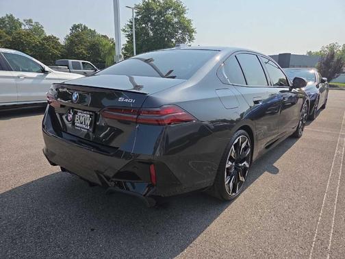 2024 BMW 540 i xDrive