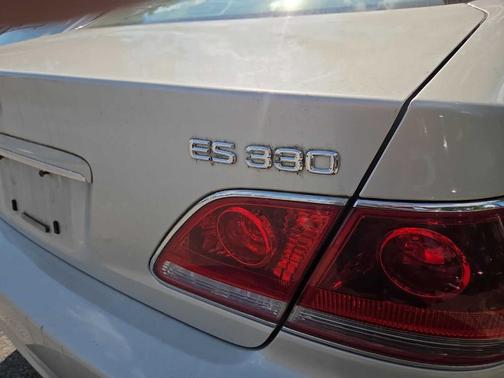 2005 Lexus ES 330 