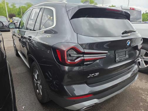 Gray 2024 BMW X3 xDrive30i
