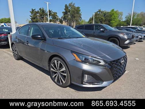 Gun Metallic 2024 Nissan Altima 2.5 SR