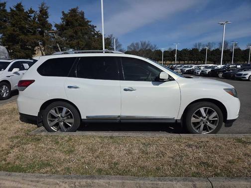 2014 Nissan Pathfinder Platinum