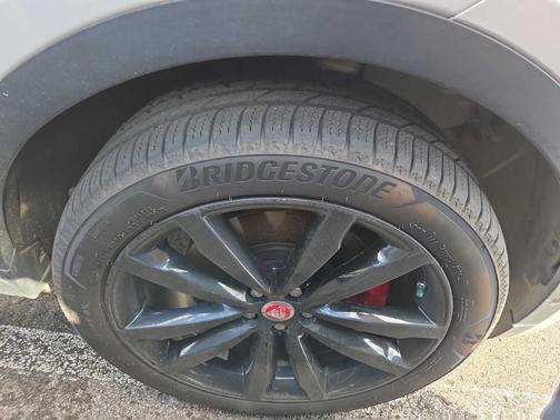 2019 Jaguar E-PACE R-Dynamic HSE