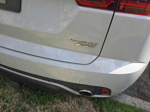 2019 Jaguar E-PACE R-Dynamic HSE