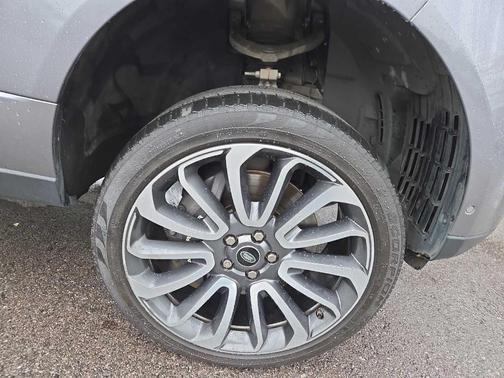 2021 Land Rover Range Rover P525 HSE Westminster